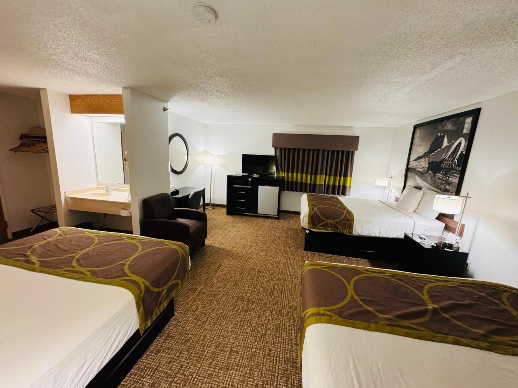 Forest City Inn 外观 照片